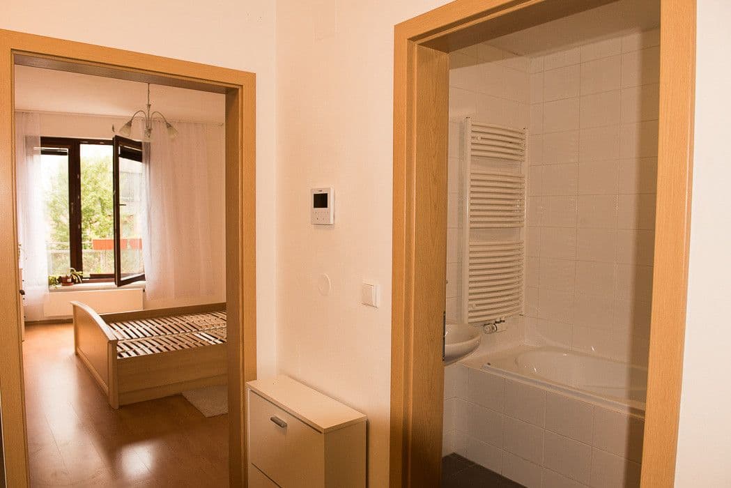 1 bedroom with open-plan kitchen flat to rent, 53 m², Jeřabinová, Prague, Prague 1 bedroom with open-plan kitchen flat to rent, 53 m², Jeřabinová, Prague, Prague