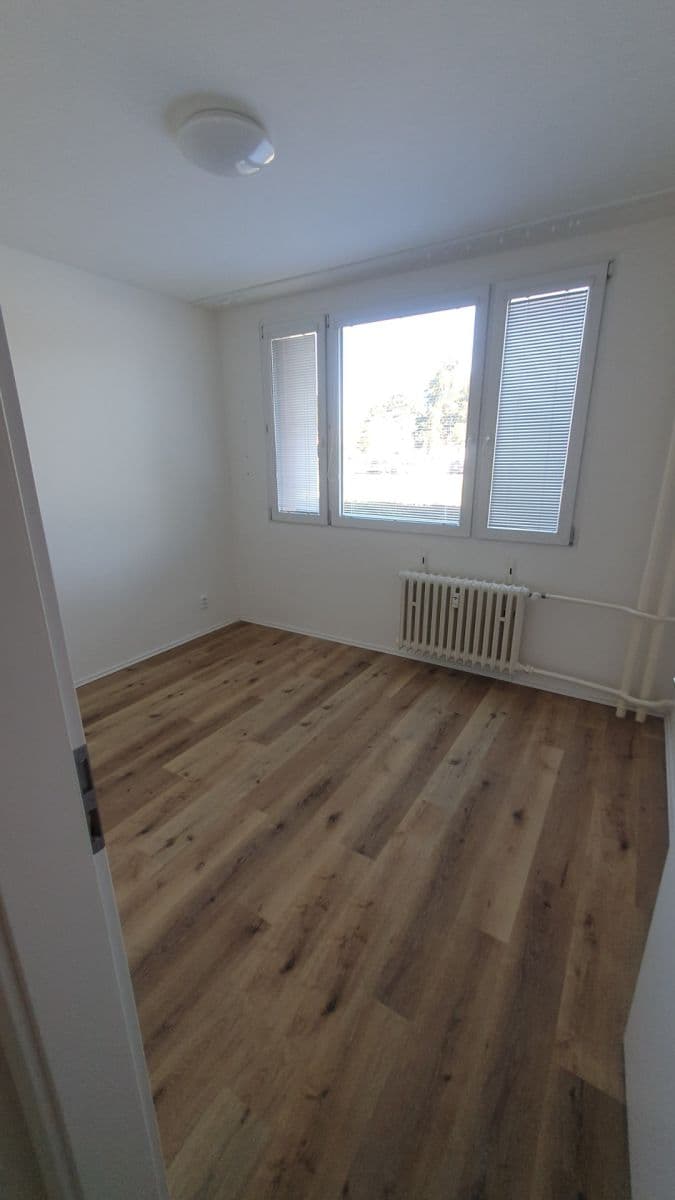 2 bedroom with open-plan kitchen flat to rent, 57 m², Novodvorská, Prague, Prague 2 bedroom with open-plan kitchen flat to rent, 57 m², Novodvorská, Prague, Prague