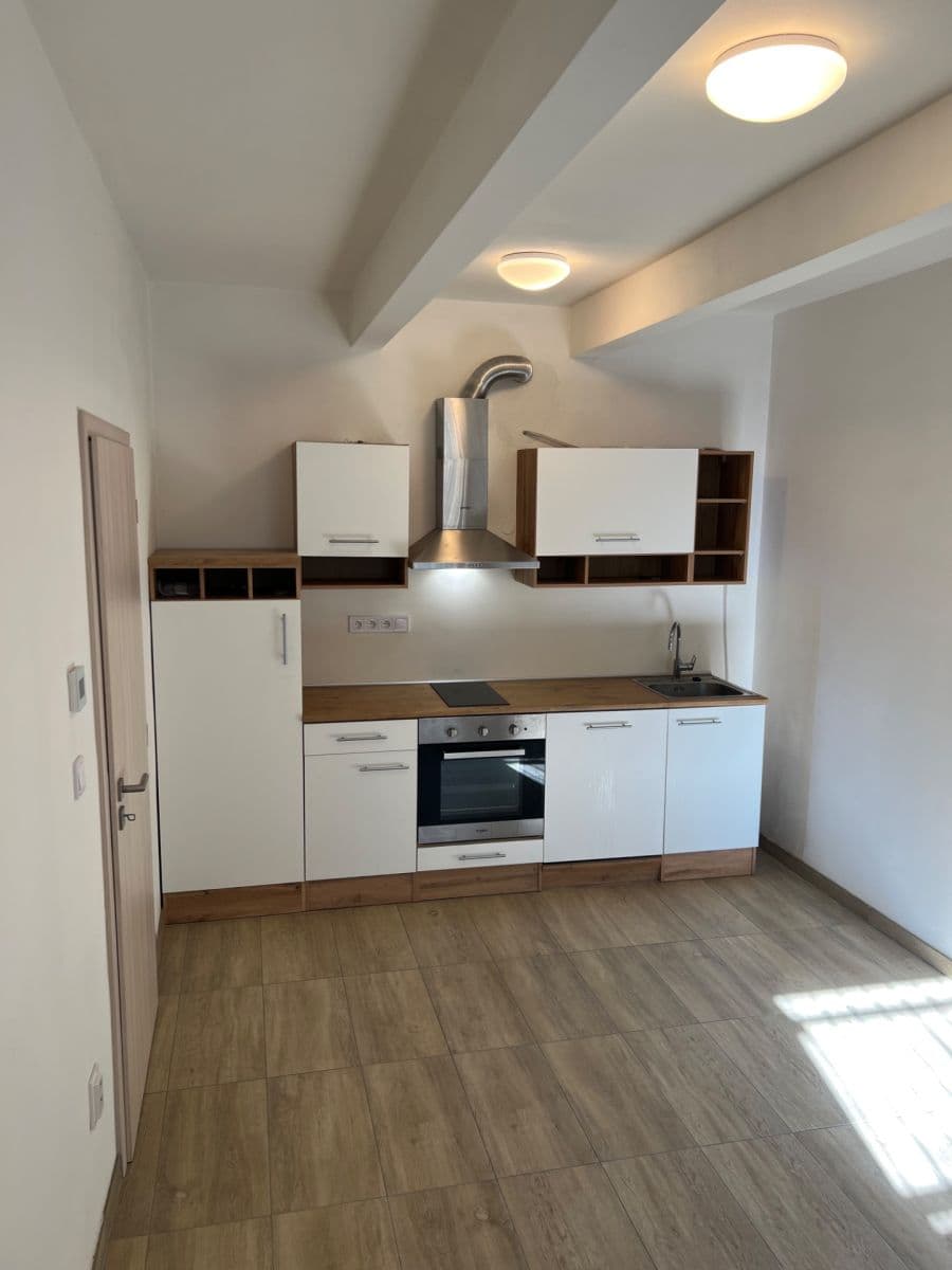 Studio flat to rent, 24 m², Světická, Prague, Prague Studio flat to rent, 24 m², Světická, Prague, Prague