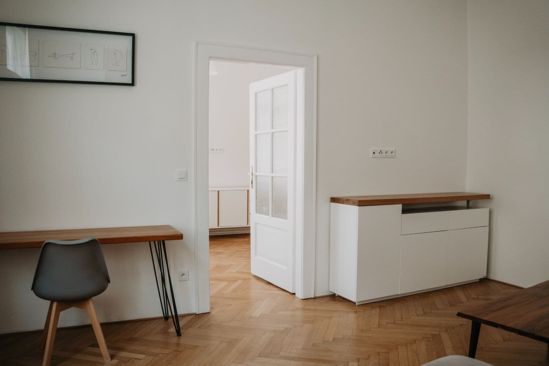 3 bedroom with open-plan kitchen flat to rent, 112 m², Pštrossova, Prague, Prague 3 bedroom with open-plan kitchen flat to rent, 112 m², Pštrossova, Prague, Prague