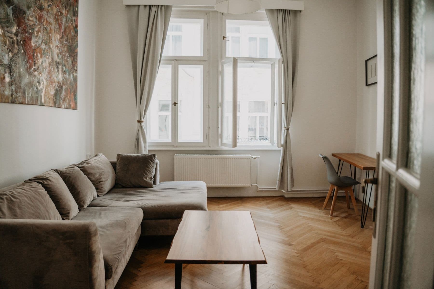 3 bedroom with open-plan kitchen flat to rent, 112 m², Pštrossova, Prague, Prague 3 bedroom with open-plan kitchen flat to rent, 112 m², Pštrossova, Prague, Prague