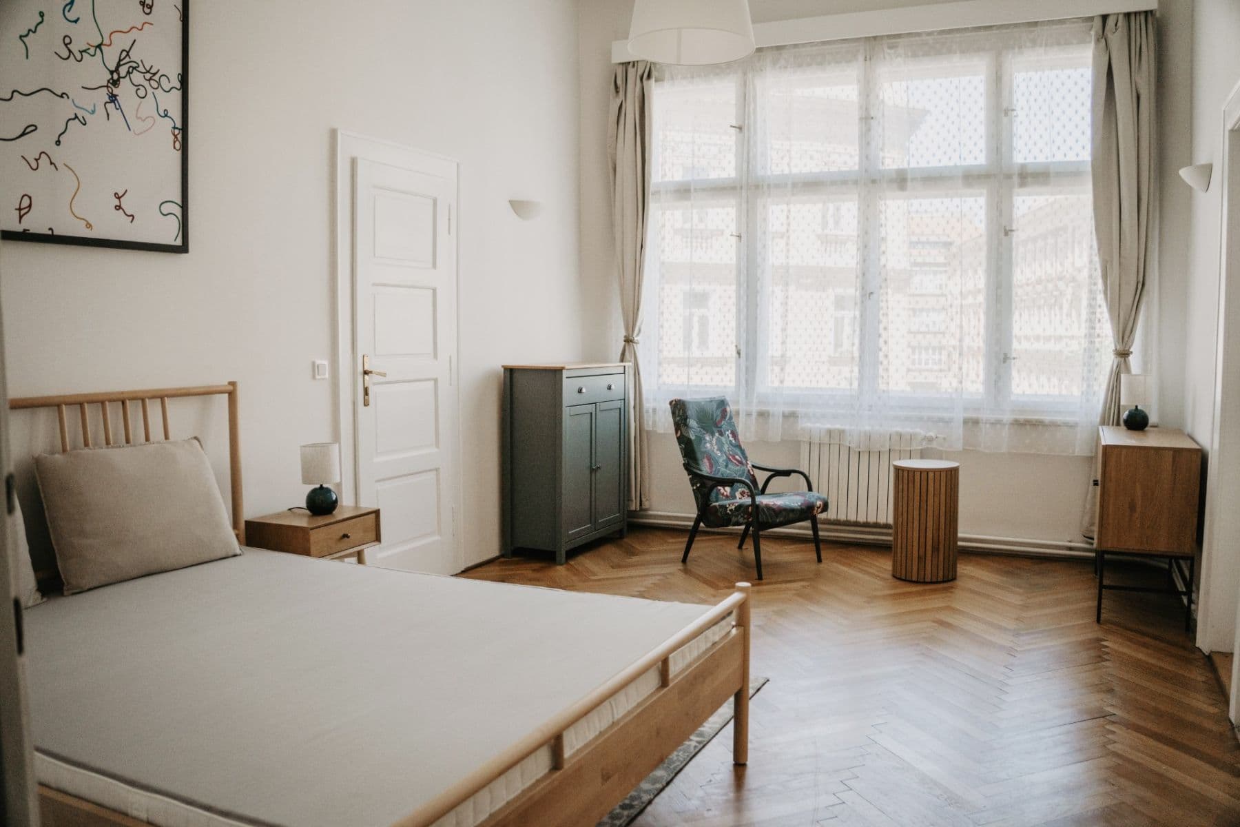 3 bedroom with open-plan kitchen flat to rent, 112 m², Pštrossova, Prague, Prague 3 bedroom with open-plan kitchen flat to rent, 112 m², Pštrossova, Prague, Prague
