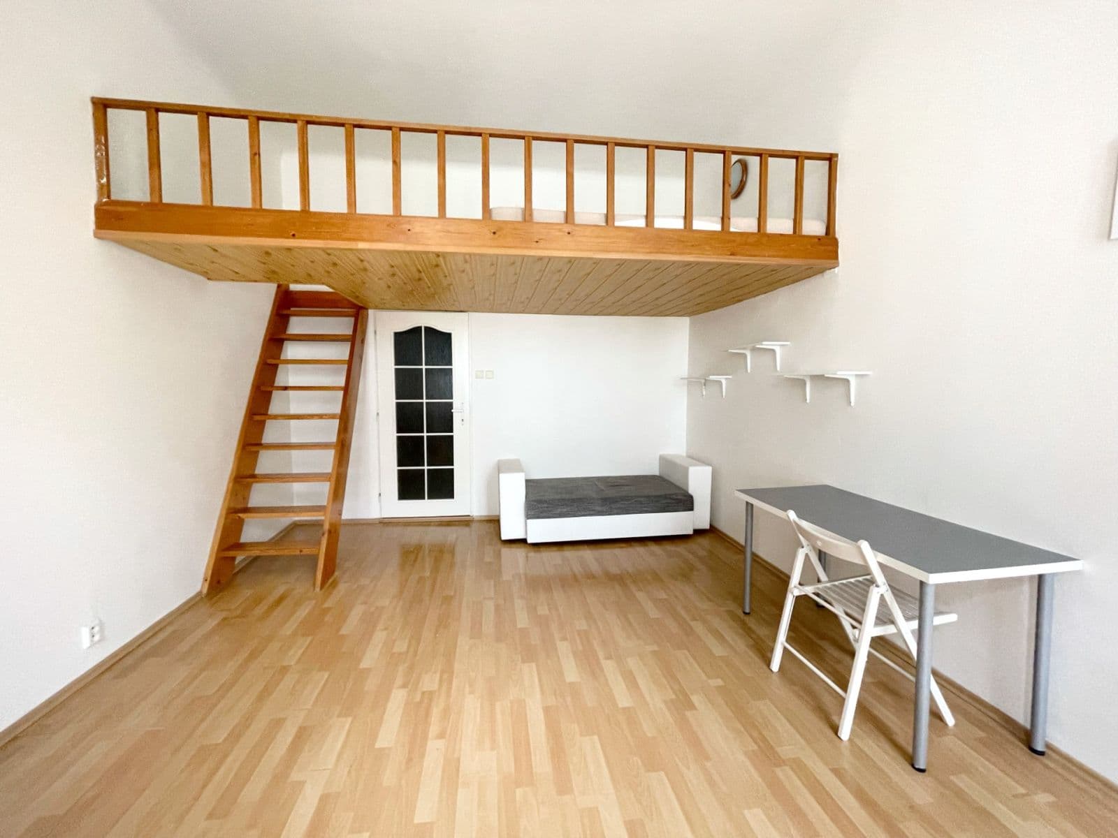 1 bedroom flat to rent, 44 m², Husitská, Prague, Prague 1 bedroom flat to rent, 44 m², Husitská, Prague, Prague