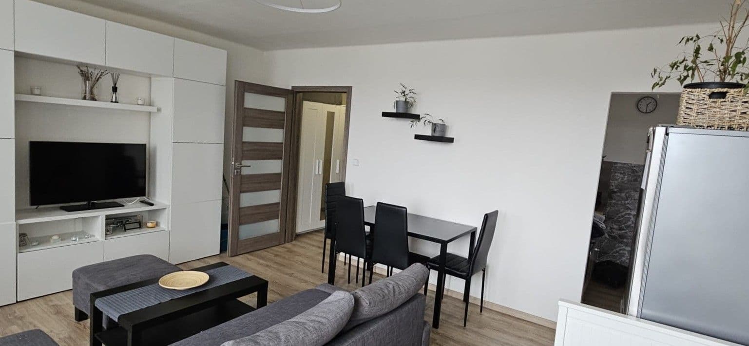1 bedroom flat to rent, 33 m², Třída Míru, Beroun, Středočeský Region 1 bedroom flat to rent, 33 m², Třída Míru, Beroun, Středočeský Region