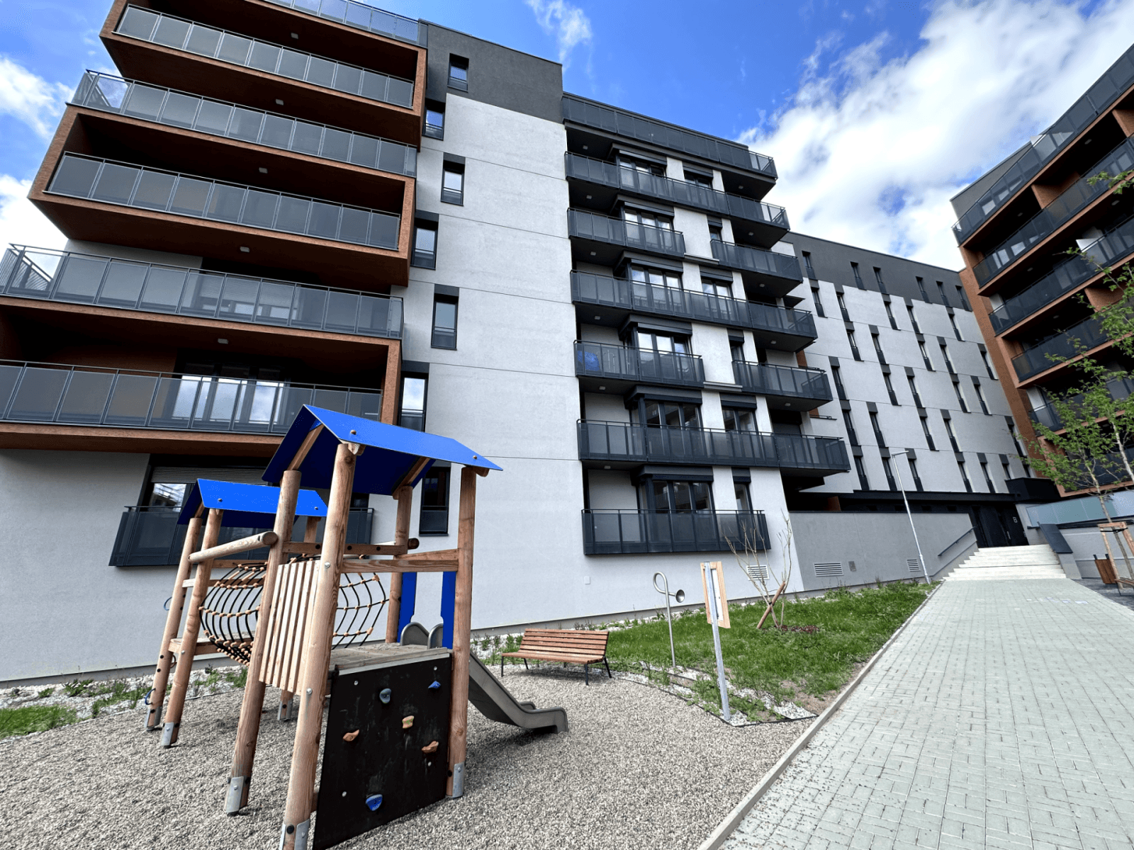 1 bedroom with open-plan kitchen flat to rent, 63 m², Sochorcova, Prague, Prague 1 bedroom with open-plan kitchen flat to rent, 63 m², Sochorcova, Prague, Prague