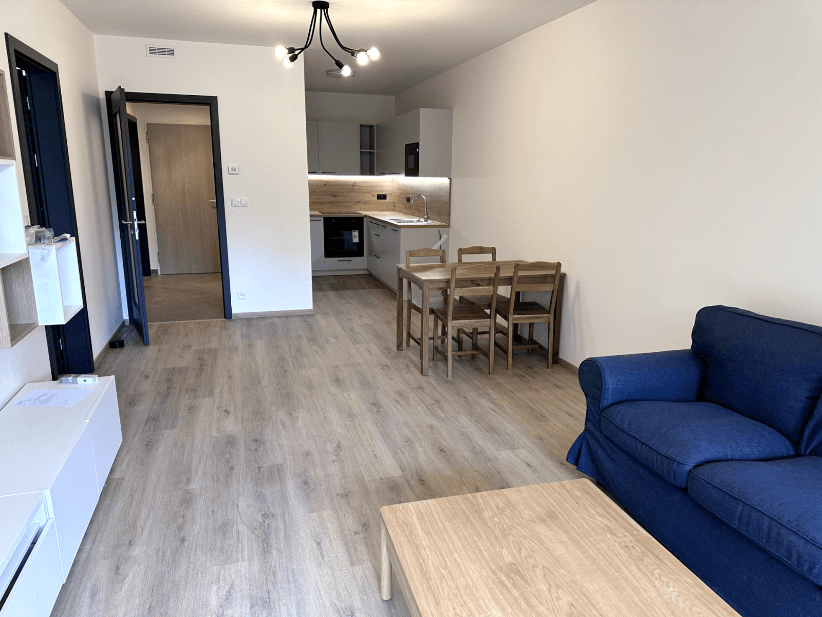 1 bedroom with open-plan kitchen flat to rent, 63 m², Sochorcova, Prague, Prague 1 bedroom with open-plan kitchen flat to rent, 63 m², Sochorcova, Prague, Prague