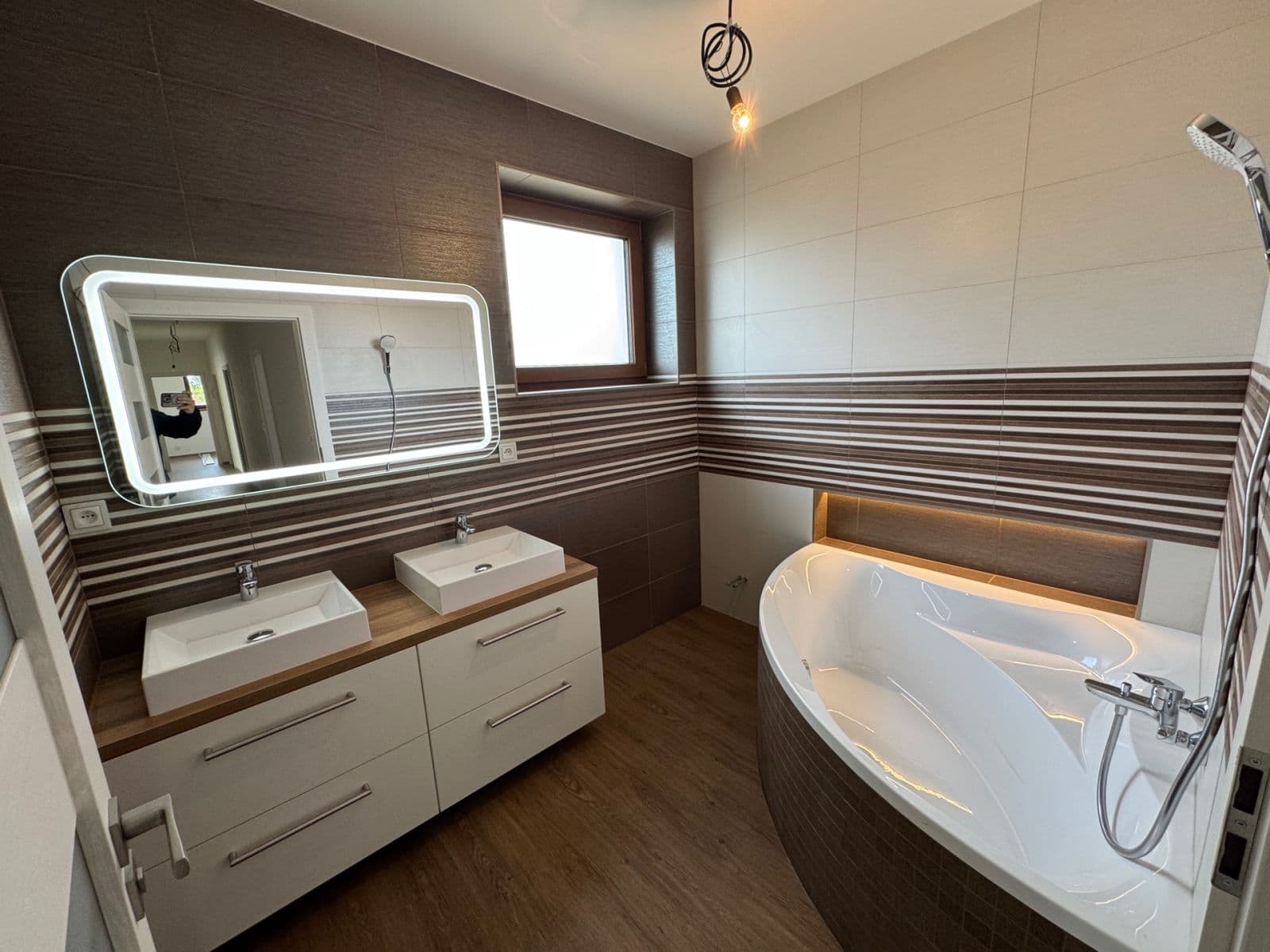 house to rent, 296 m², Kunice, Středočeský Region house to rent, 296 m², Kunice, Středočeský Region