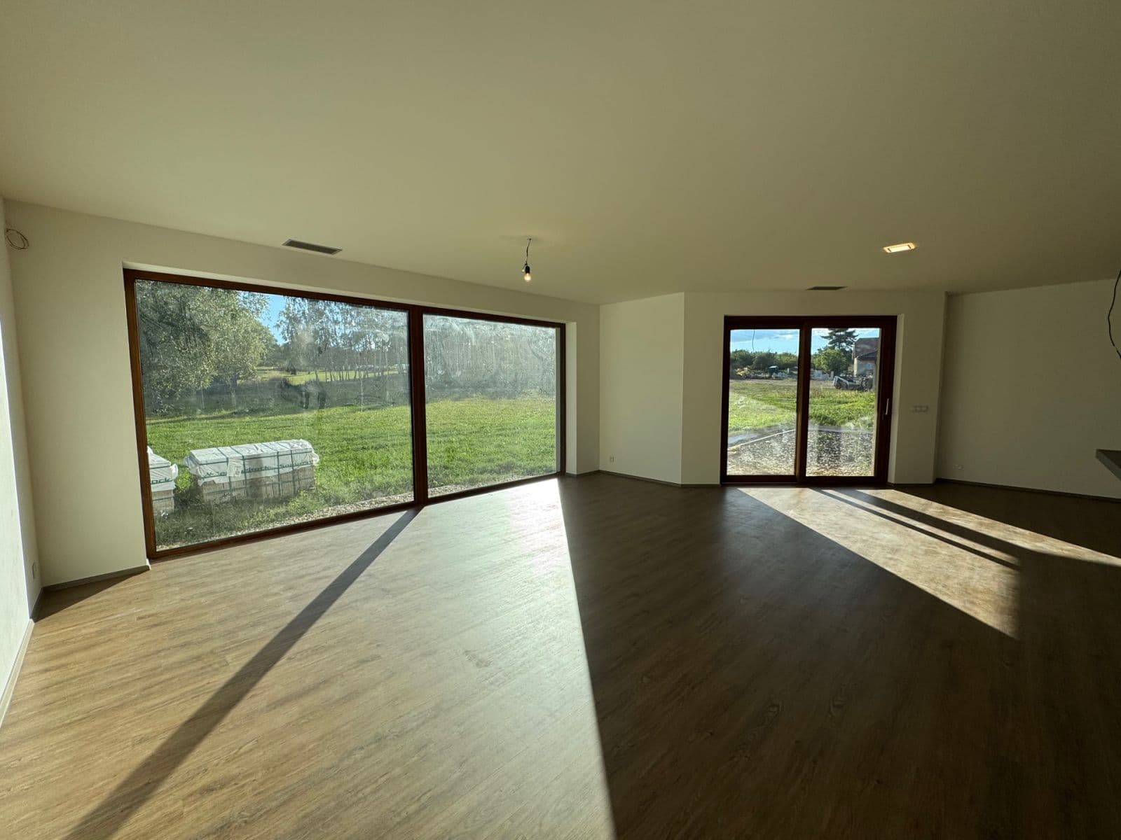 house to rent, 296 m², Kunice, Středočeský Region house to rent, 296 m², Kunice, Středočeský Region