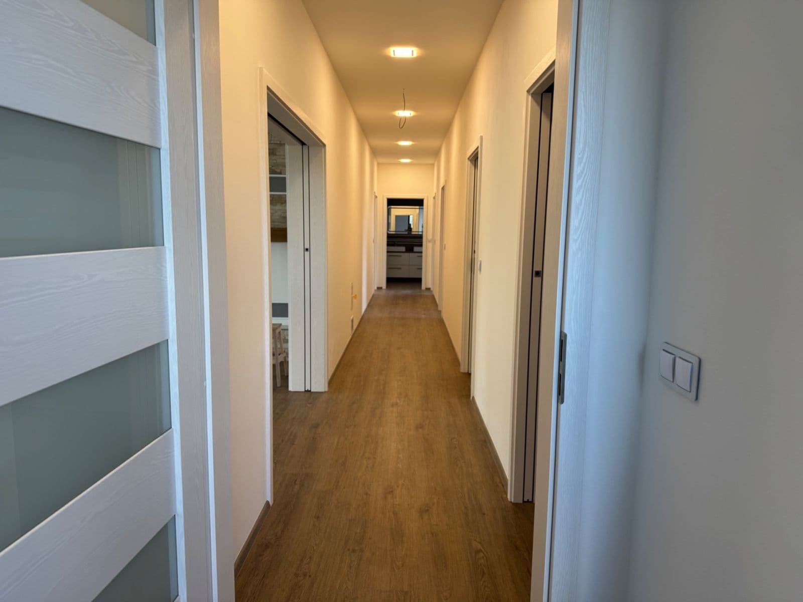 house to rent, 296 m², Kunice, Středočeský Region house to rent, 296 m², Kunice, Středočeský Region