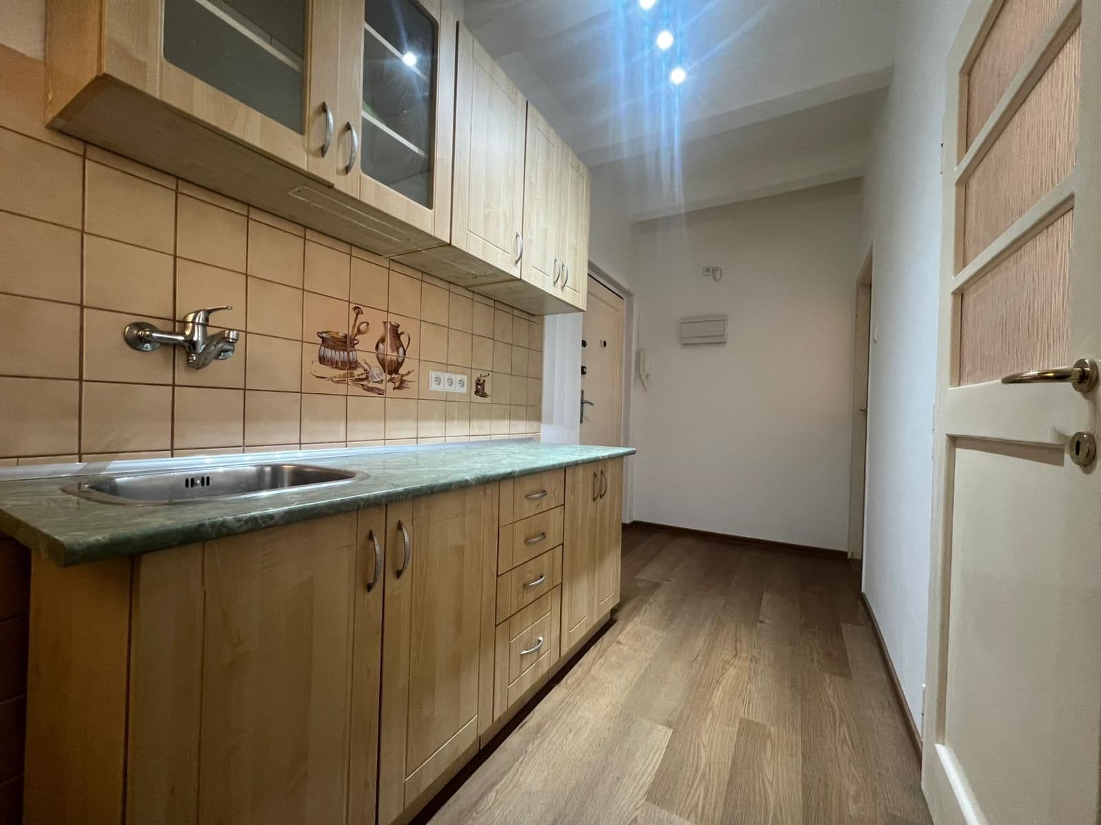 3 bedroom flat to rent, 62 m², Musílkova, Prague, Prague 3 bedroom flat to rent, 62 m², Musílkova, Prague, Prague