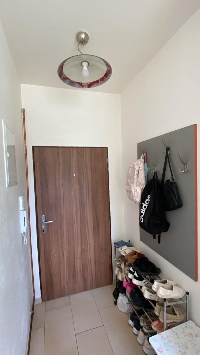 1 bedroom with open-plan kitchen flat to rent, 58 m², Smetanova, Hořovice, Středočeský Region 1 bedroom with open-plan kitchen flat to rent, 58 m², Smetanova, Hořovice, Středočeský Region