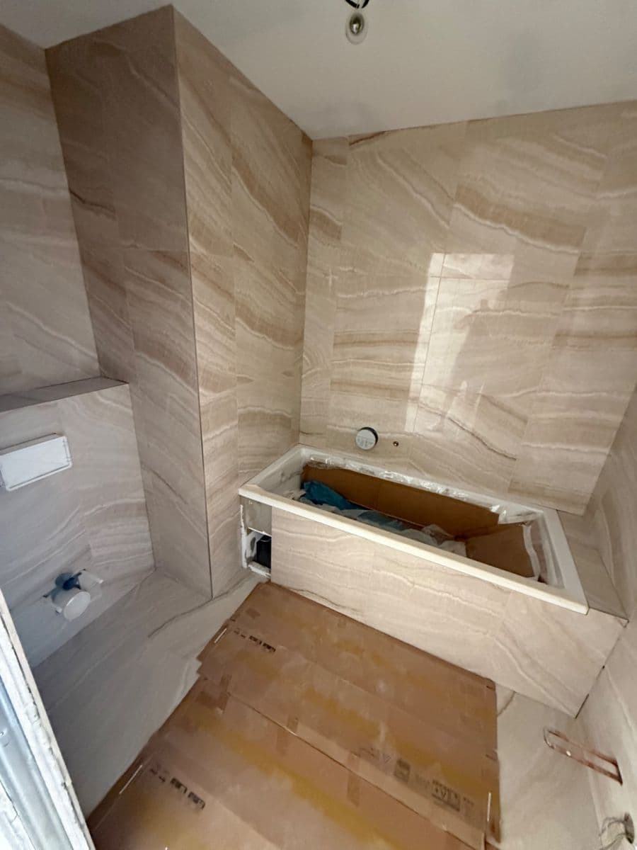 1 bedroom with open-plan kitchen flat to rent, 87 m², Chodská, Prague, Prague 1 bedroom with open-plan kitchen flat to rent, 87 m², Chodská, Prague, Prague