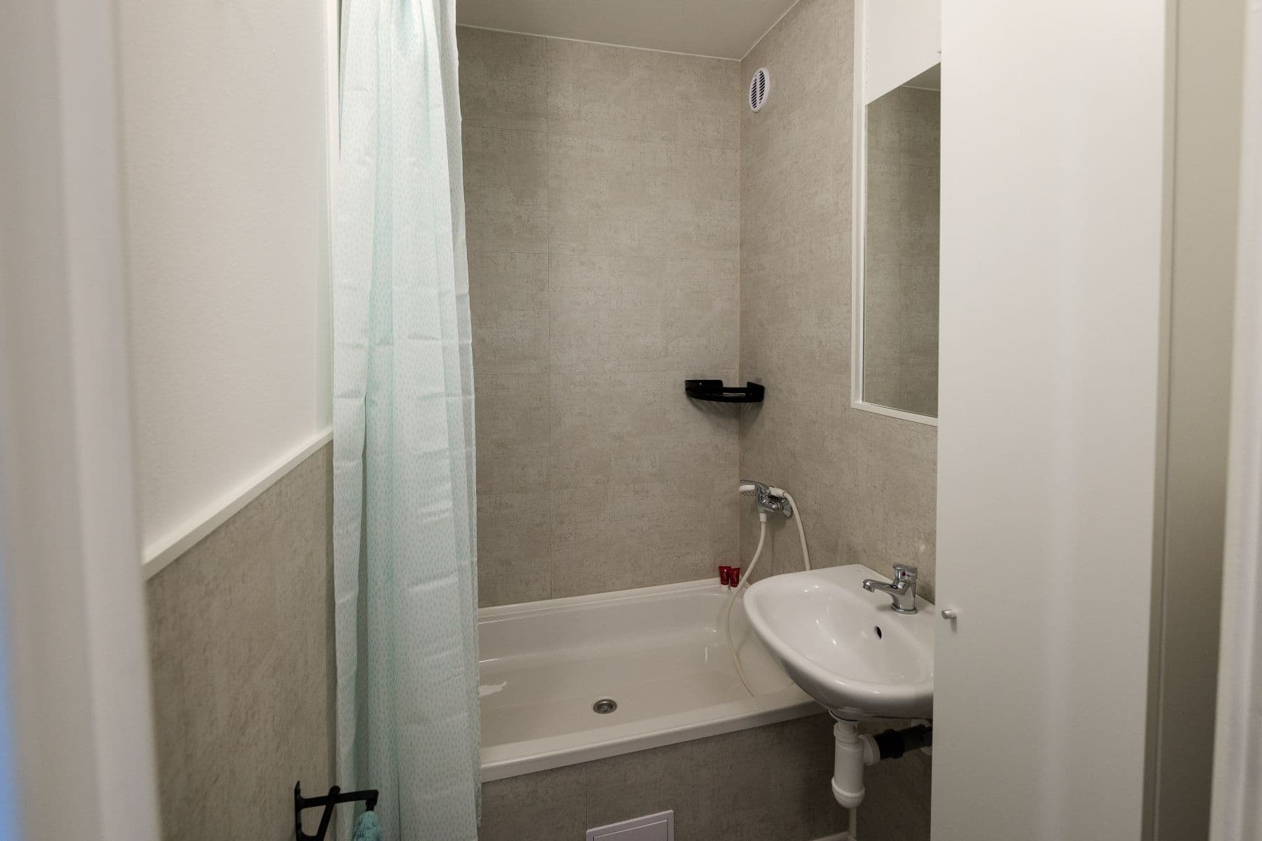 flat to rent, 1,080 m², Kutilova, Prague, Prague flat to rent, 1,080 m², Kutilova, Prague, Prague