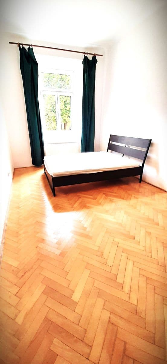 1 bedroom with open-plan kitchen flat to rent, 48 m², náměstí Dr. Václava Holého, Prague, Prague 1 bedroom with open-plan kitchen flat to rent, 48 m², náměstí Dr. Václava Holého, Prague, Prague