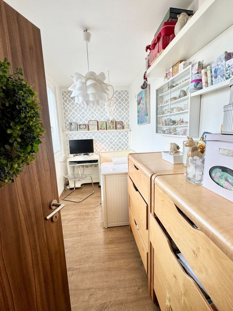 2 bedroom with open-plan kitchen flat for sale, 77 m², Volutová, Prague, Prague 2 bedroom with open-plan kitchen flat for sale, 77 m², Volutová, Prague, Prague