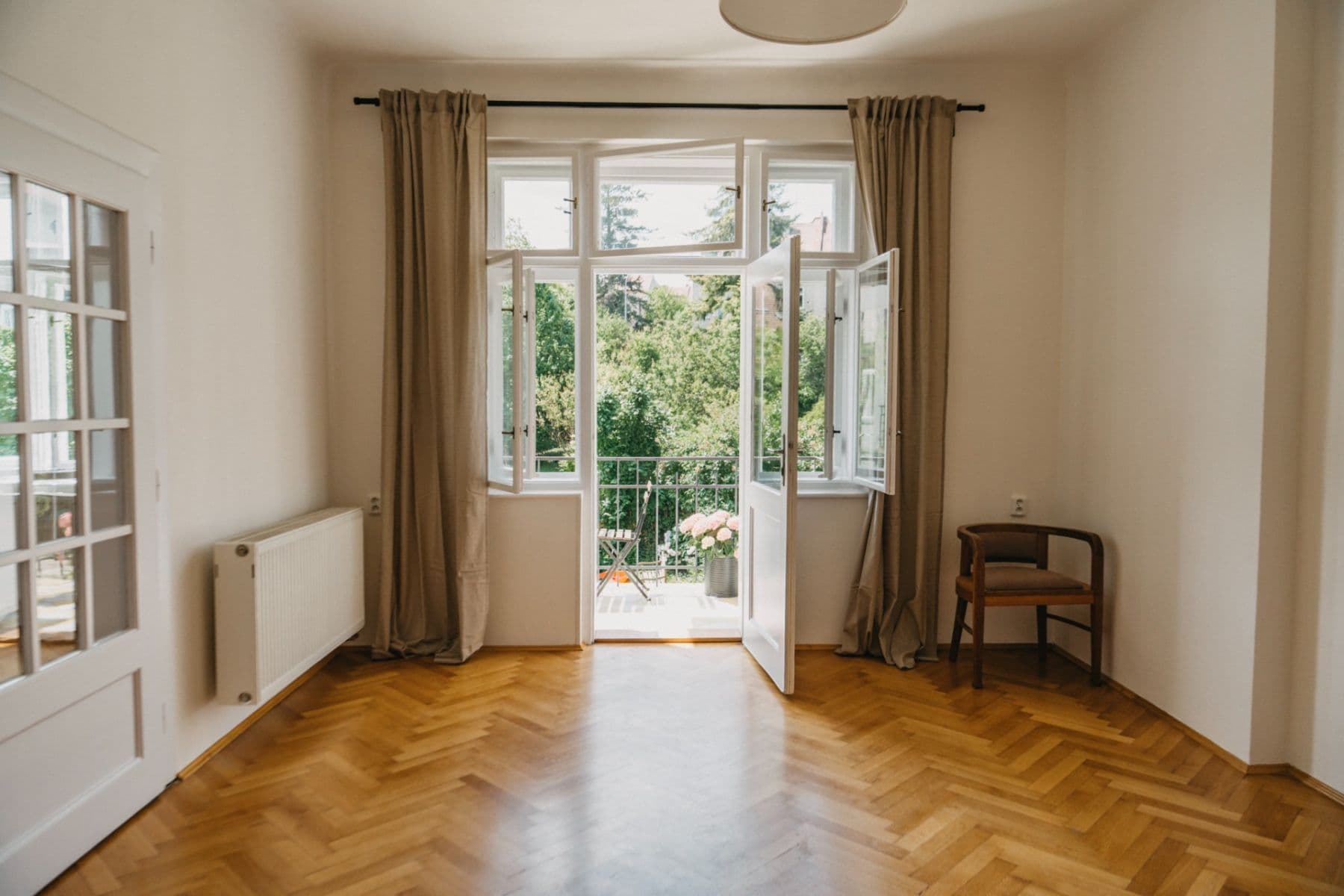 3 bedroom flat to rent, 90 m², Údolní, Brno, Jihomoravský Region 3 bedroom flat to rent, 90 m², Údolní, Brno, Jihomoravský Region