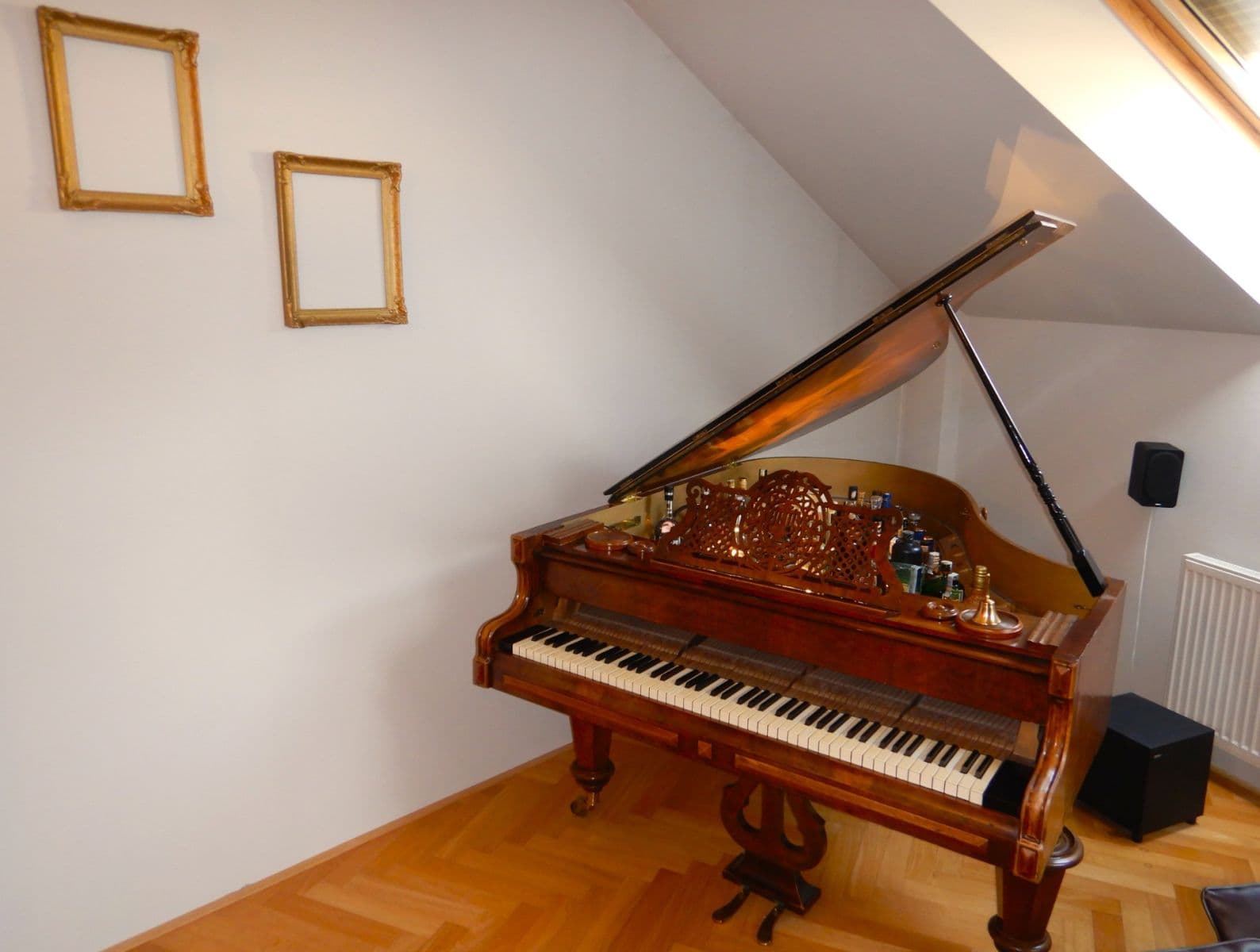 1 bedroom with open-plan kitchen flat to rent, 91 m², Vyšehradská, Prague, Prague 1 bedroom with open-plan kitchen flat to rent, 91 m², Vyšehradská, Prague, Prague