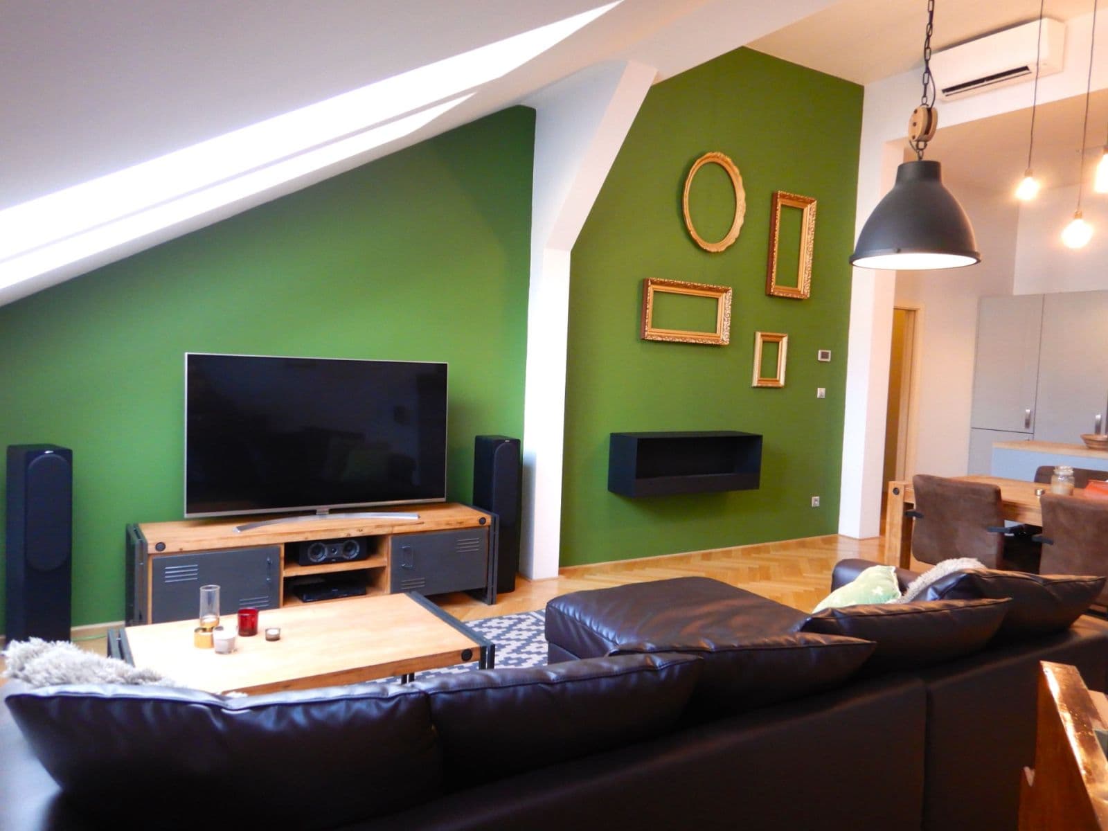 1 bedroom with open-plan kitchen flat to rent, 91 m², Vyšehradská, Prague, Prague 1 bedroom with open-plan kitchen flat to rent, 91 m², Vyšehradská, Prague, Prague