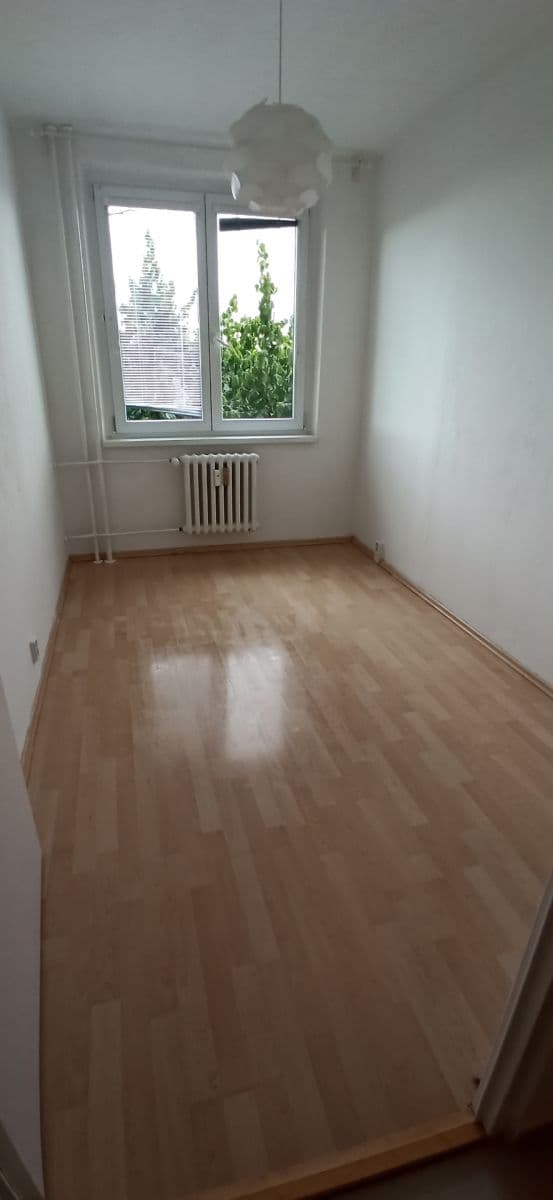 1 bedroom with open-plan kitchen flat to rent, 40 m², Popelákova, Brno, Jihomoravský Region 1 bedroom with open-plan kitchen flat to rent, 40 m², Popelákova, Brno, Jihomoravský Region