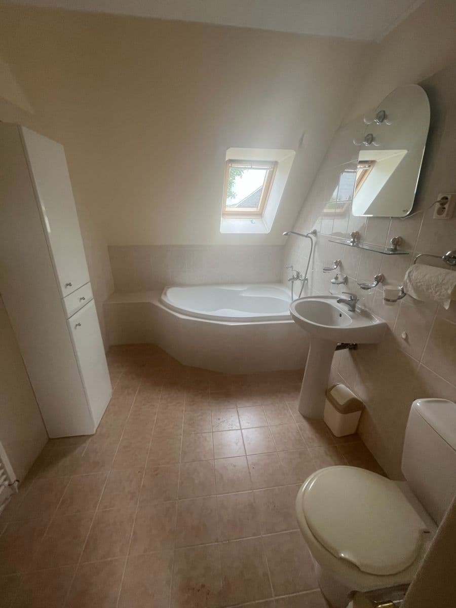 house for sale, 160 m², Železniční, Libiš, Středočeský Region house for sale, 160 m², Železniční, Libiš, Středočeský Region