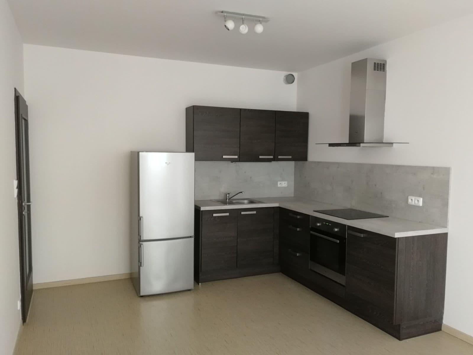 1 bedroom with open-plan kitchen flat to rent, 53 m², Svitákova, Prague, Prague 1 bedroom with open-plan kitchen flat to rent, 53 m², Svitákova, Prague, Prague
