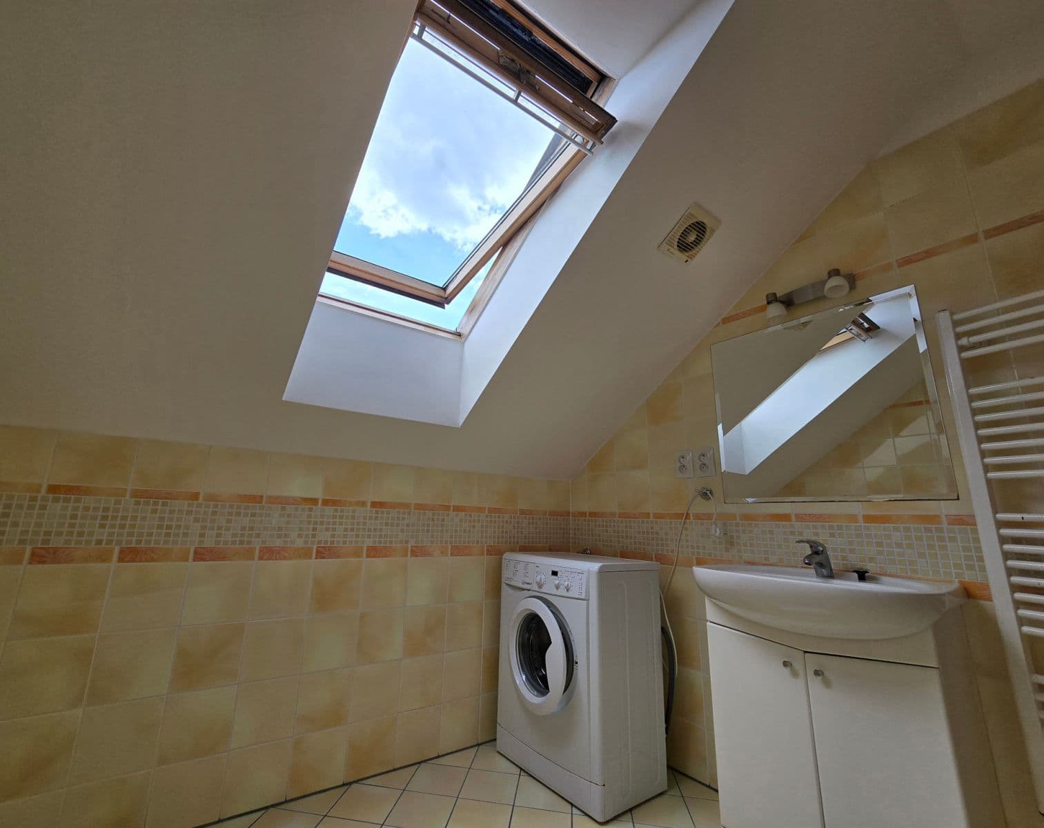 2 bedroom with open-plan kitchen flat for sale, 93 m², Dražická, Benátky nad Jizerou, Středočeský Region 2 bedroom with open-plan kitchen flat for sale, 93 m², Dražická, Benátky nad Jizerou, Středočeský Region