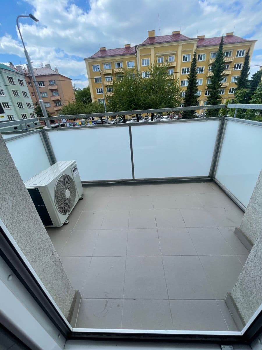 Studio flat to rent, 34 m², Eduarda Hamburgera, Olomouc, Olomoucký Region Studio flat to rent, 34 m², Eduarda Hamburgera, Olomouc, Olomoucký Region