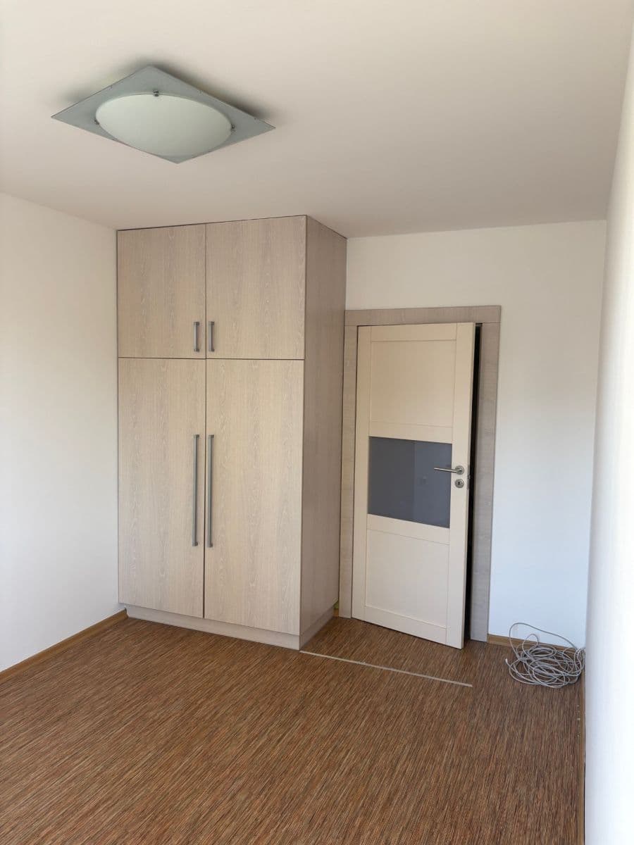 3 bedroom flat to rent, 75 m², Na Úbočí, Jablonec nad Nisou, Liberecký Region 3 bedroom flat to rent, 75 m², Na Úbočí, Jablonec nad Nisou, Liberecký Region
