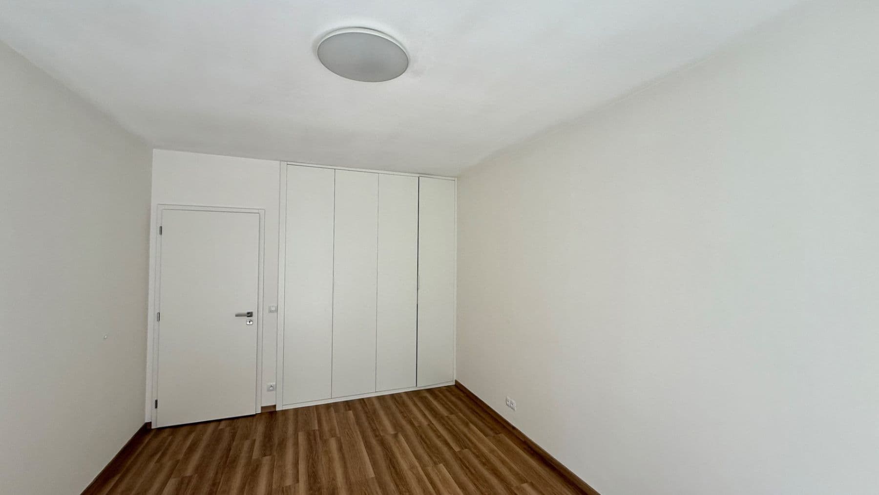 1 bedroom with open-plan kitchen flat to rent, 62 m², Michelská, Prague, Prague 1 bedroom with open-plan kitchen flat to rent, 62 m², Michelská, Prague, Prague
