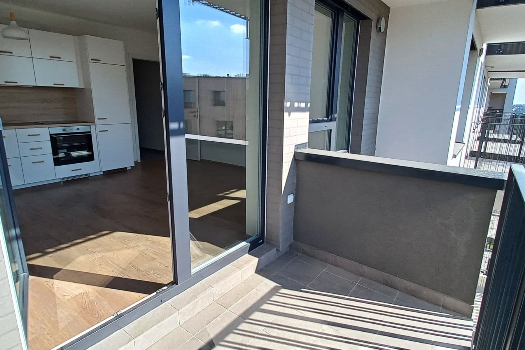 1 bedroom with open-plan kitchen flat to rent, 53 m², Huppnerova, Prague, Prague 1 bedroom with open-plan kitchen flat to rent, 53 m², Huppnerova, Prague, Prague