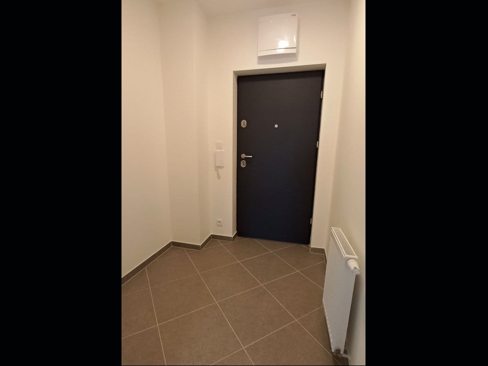 1 bedroom with open-plan kitchen flat to rent, 53 m², Huppnerova, Prague, Prague 1 bedroom with open-plan kitchen flat to rent, 53 m², Huppnerova, Prague, Prague