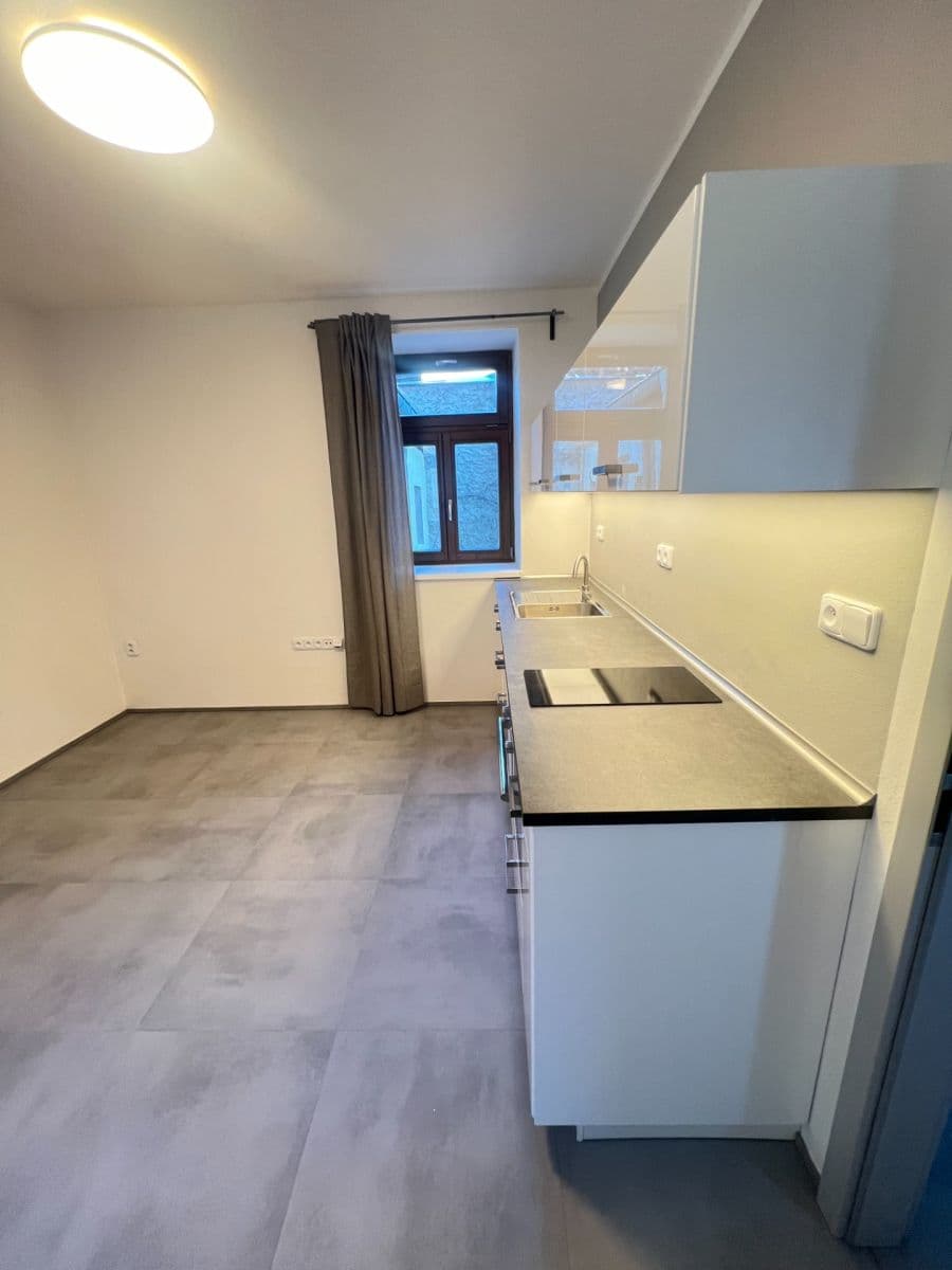 1 bedroom with open-plan kitchen flat to rent, 36 m², F. X. Procházky, Brandýs nad Labem-Stará Boleslav, Středočeský Region 1 bedroom with open-plan kitchen flat to rent, 36 m², F. X. Procházky, Brandýs nad Labem-Stará Boleslav, Středočeský Region