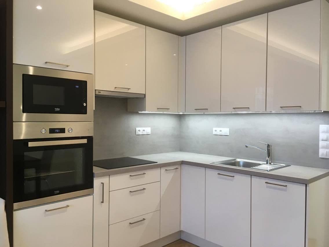 Studio flat to rent, 27 m², Mukařovského, Prague, Prague Studio flat to rent, 27 m², Mukařovského, Prague, Prague