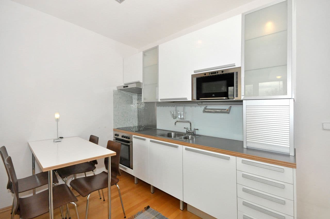 Studio flat to rent, 38 m², Názovská, Prague, Prague Studio flat to rent, 38 m², Názovská, Prague, Prague
