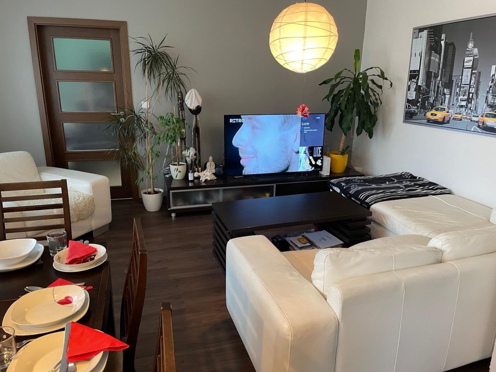 2 bedroom with open-plan kitchen flat to rent, 73 m², Štefáčkova, Brno, Jihomoravský Region 2 bedroom with open-plan kitchen flat to rent, 73 m², Štefáčkova, Brno, Jihomoravský Region