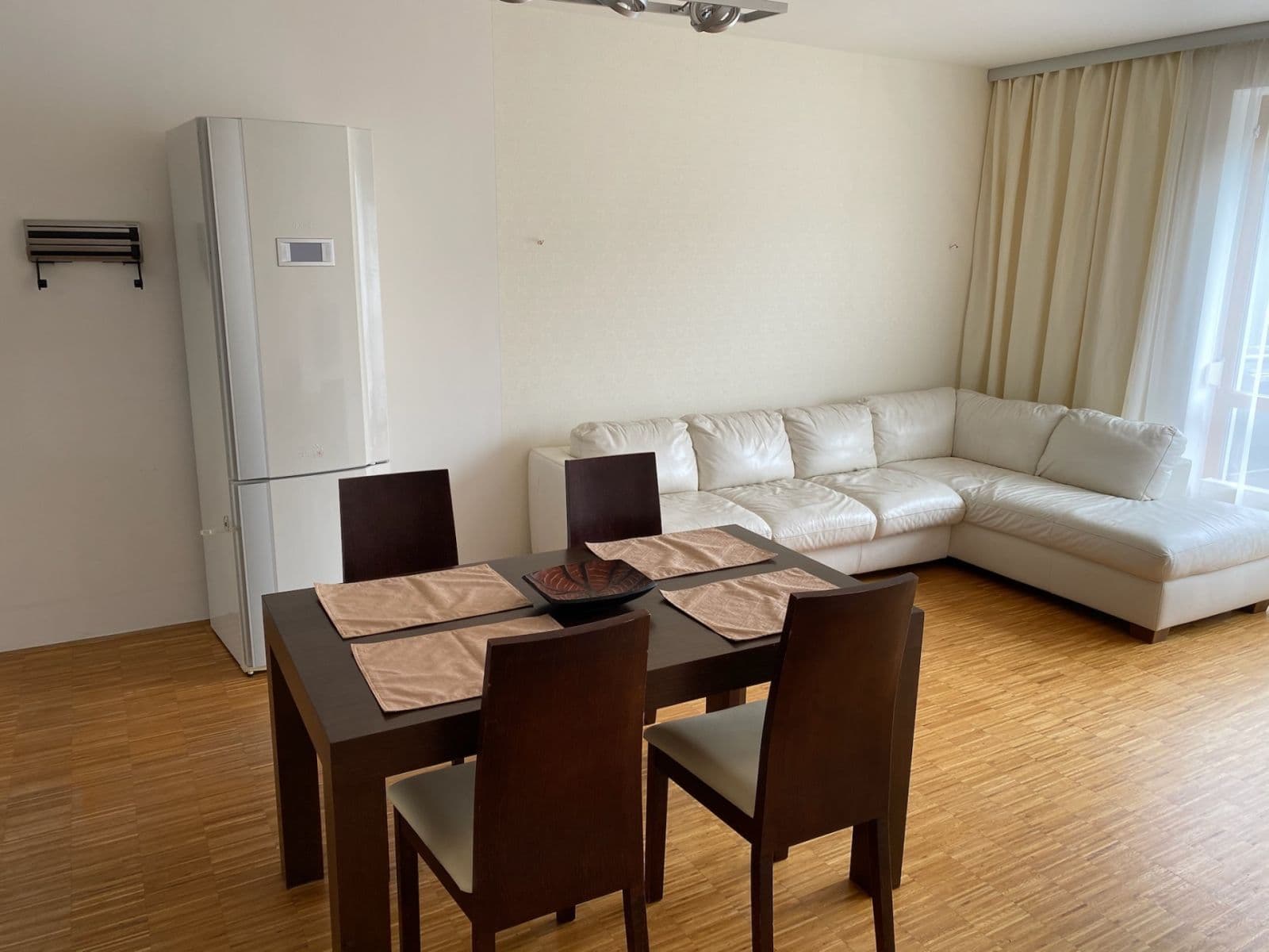 1 bedroom with open-plan kitchen flat to rent, 68 m², Univerzitní, Prague, Prague 1 bedroom with open-plan kitchen flat to rent, 68 m², Univerzitní, Prague, Prague