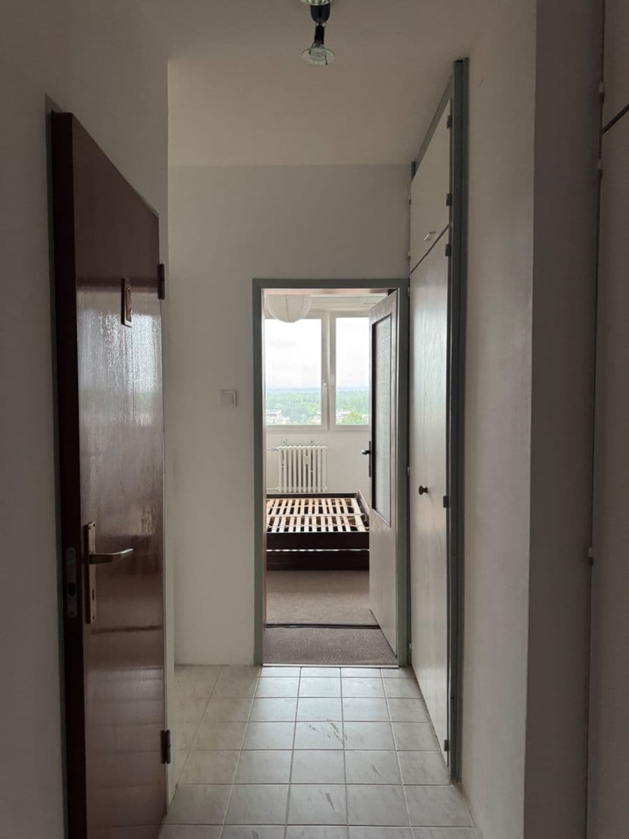 1 bedroom with open-plan kitchen flat to rent, 43 m², Steinerova, Prague, Prague 1 bedroom with open-plan kitchen flat to rent, 43 m², Steinerova, Prague, Prague