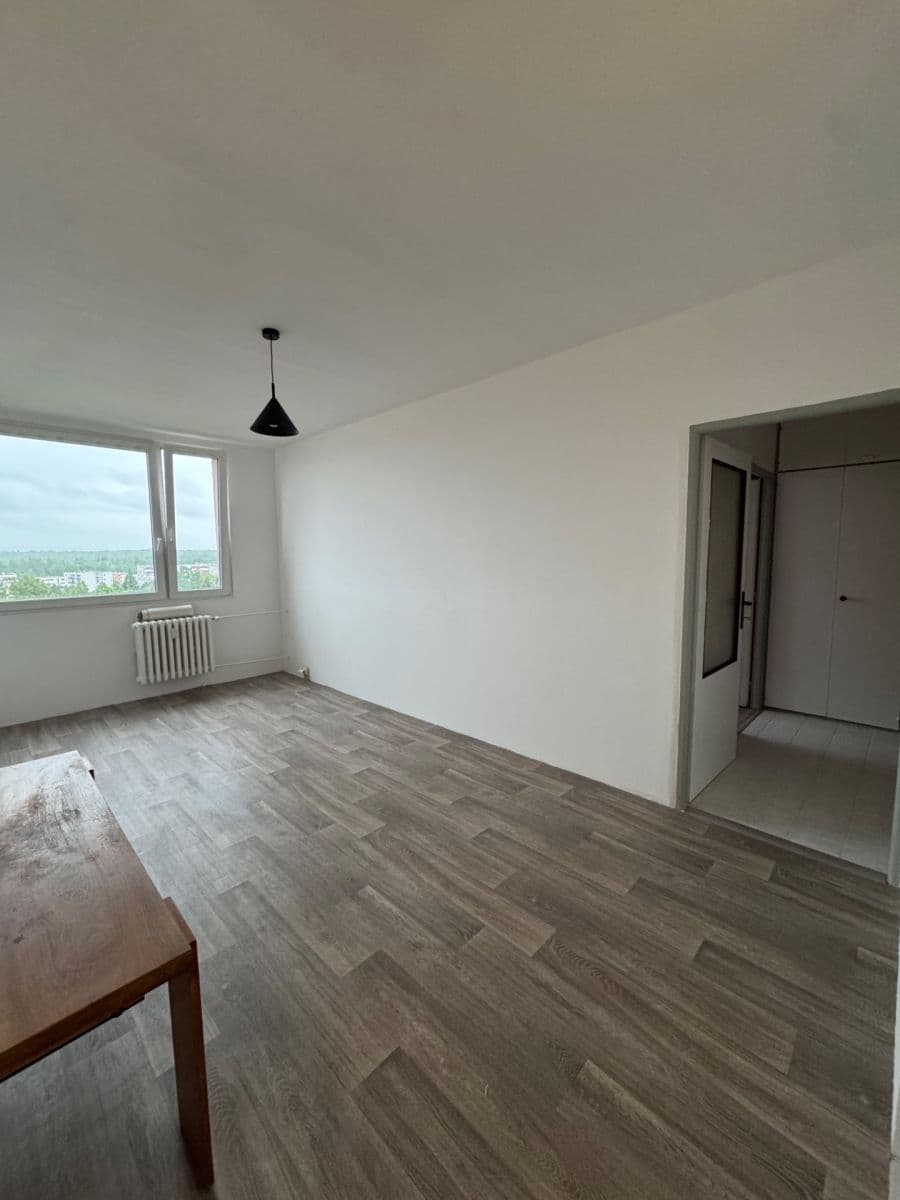 1 bedroom with open-plan kitchen flat to rent, 43 m², Steinerova, Prague, Prague 1 bedroom with open-plan kitchen flat to rent, 43 m², Steinerova, Prague, Prague