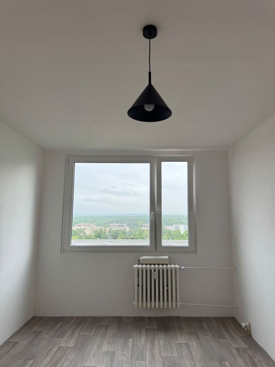 1 bedroom with open-plan kitchen flat to rent, 43 m², Steinerova, Prague, Prague 1 bedroom with open-plan kitchen flat to rent, 43 m², Steinerova, Prague, Prague