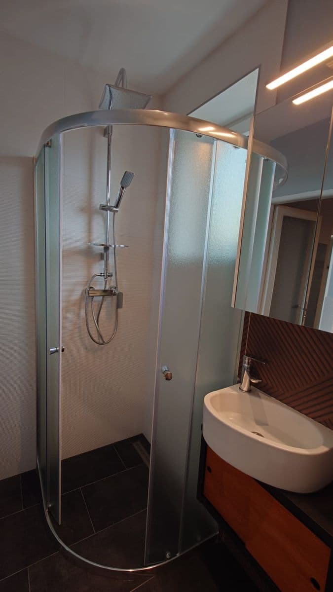 Studio flat to rent, 29 m², náměstí Míru, Prague, Prague Studio flat to rent, 29 m², náměstí Míru, Prague, Prague