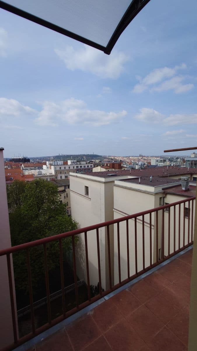 Studio flat to rent, 29 m², náměstí Míru, Prague, Prague Studio flat to rent, 29 m², náměstí Míru, Prague, Prague