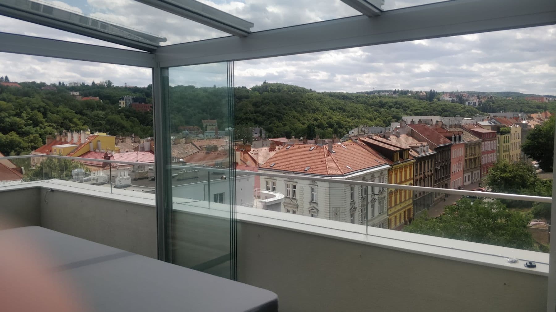 1 bedroom with open-plan kitchen flat to rent, 54 m², Holečkova, Prague, Prague 1 bedroom with open-plan kitchen flat to rent, 54 m², Holečkova, Prague, Prague