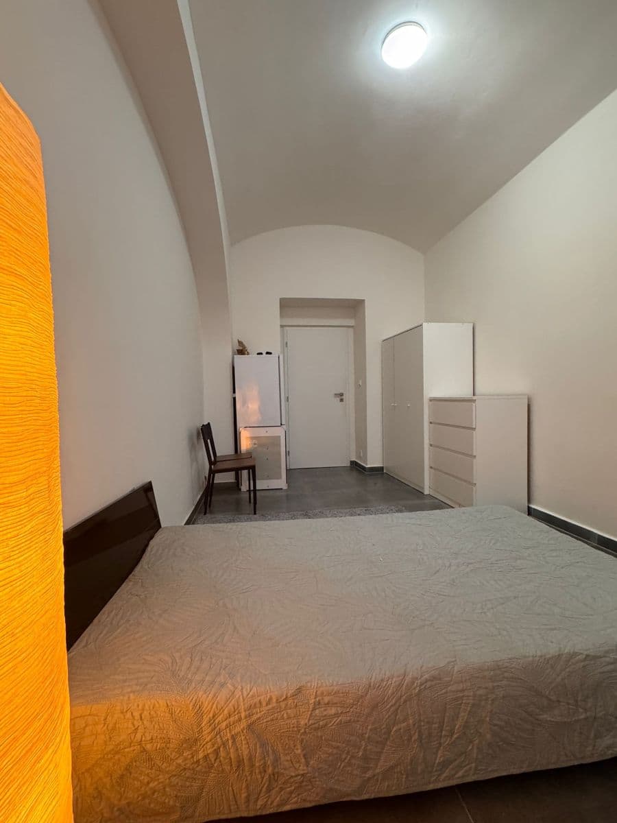 flat to rent, 30 m², U Nikolajky, Prague, Prague flat to rent, 30 m², U Nikolajky, Prague, Prague