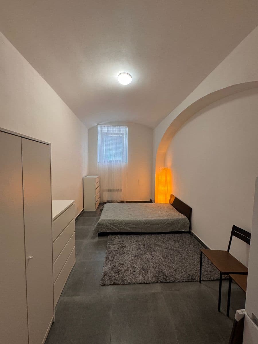 flat to rent, 30 m², U Nikolajky, Prague, Prague flat to rent, 30 m², U Nikolajky, Prague, Prague