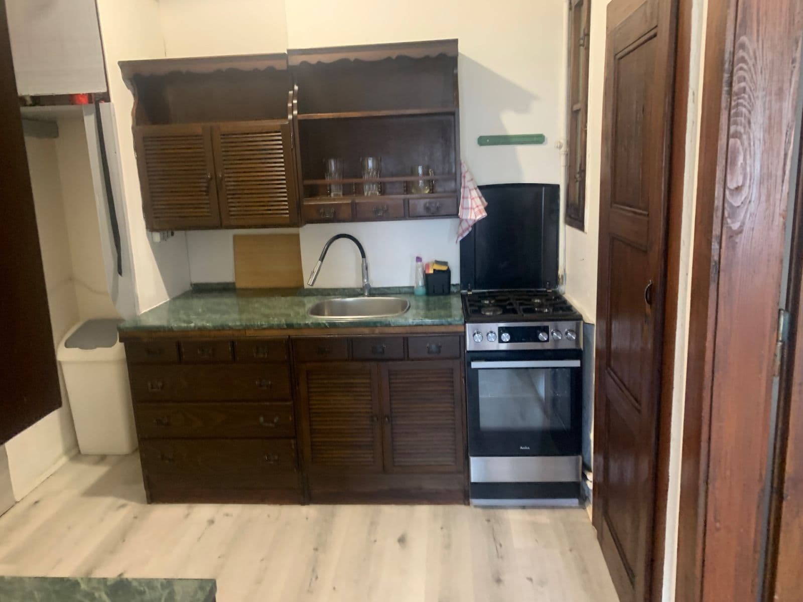 1 bedroom with open-plan kitchen flat to rent, 47 m², Vrchlického, Prague, Prague 1 bedroom with open-plan kitchen flat to rent, 47 m², Vrchlického, Prague, Prague