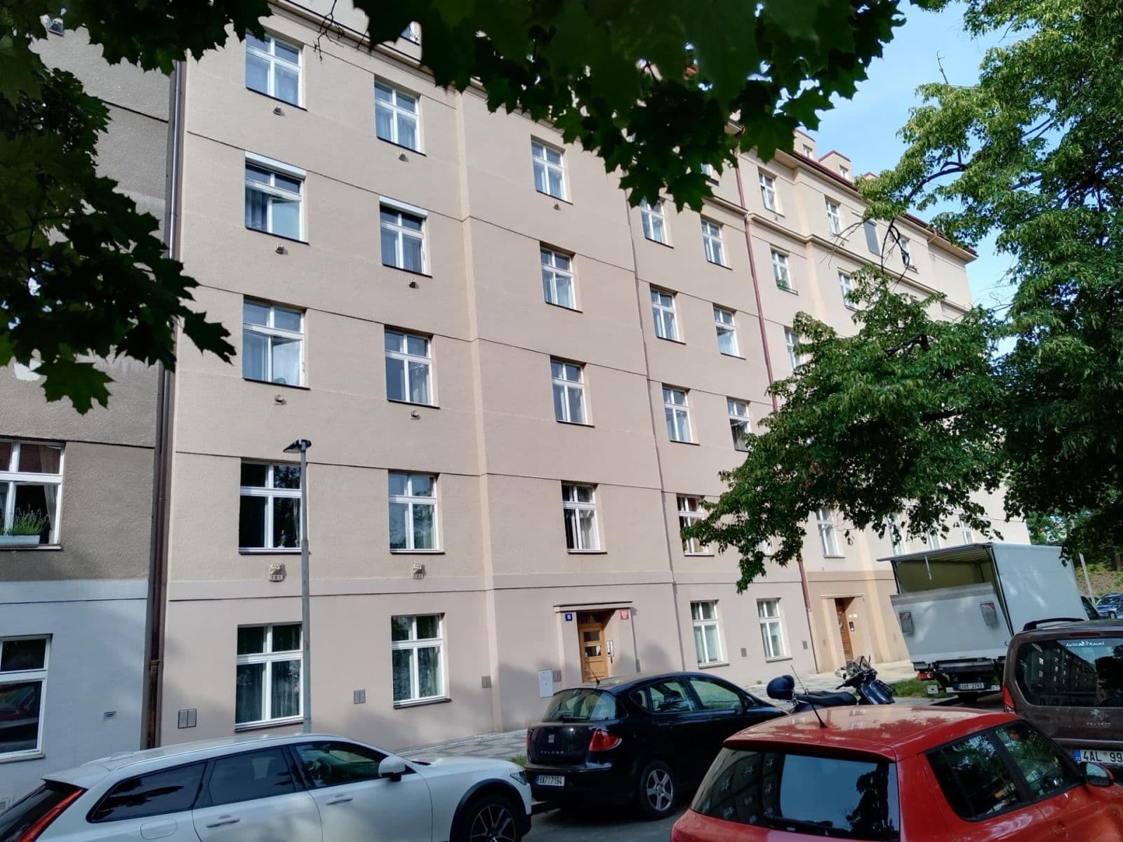 1 bedroom with open-plan kitchen flat for sale, 61 m², Na Folimance, Prague, Prague 1 bedroom with open-plan kitchen flat for sale, 61 m², Na Folimance, Prague, Prague