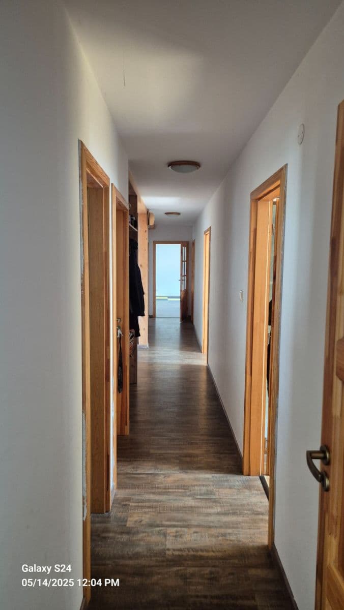 house to rent, 154 m², nám. sv. Jana, Újezd u Brna, Jihomoravský Region house to rent, 154 m², nám. sv. Jana, Újezd u Brna, Jihomoravský Region