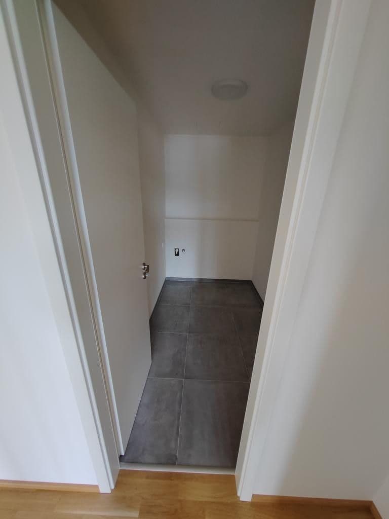 1 bedroom with open-plan kitchen flat to rent, 73 m², Mezi Vodami, Prague, Prague 1 bedroom with open-plan kitchen flat to rent, 73 m², Mezi Vodami, Prague, Prague
