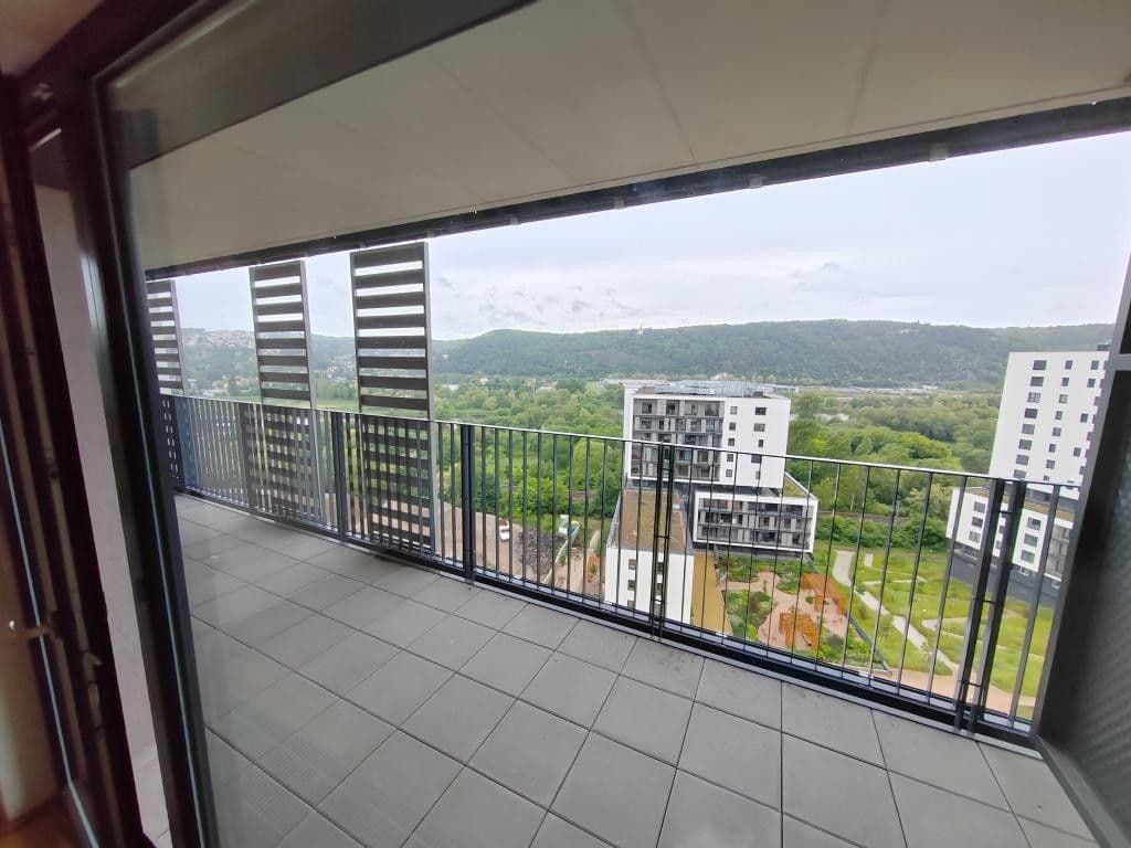 1 bedroom with open-plan kitchen flat to rent, 73 m², Mezi Vodami, Prague, Prague 1 bedroom with open-plan kitchen flat to rent, 73 m², Mezi Vodami, Prague, Prague