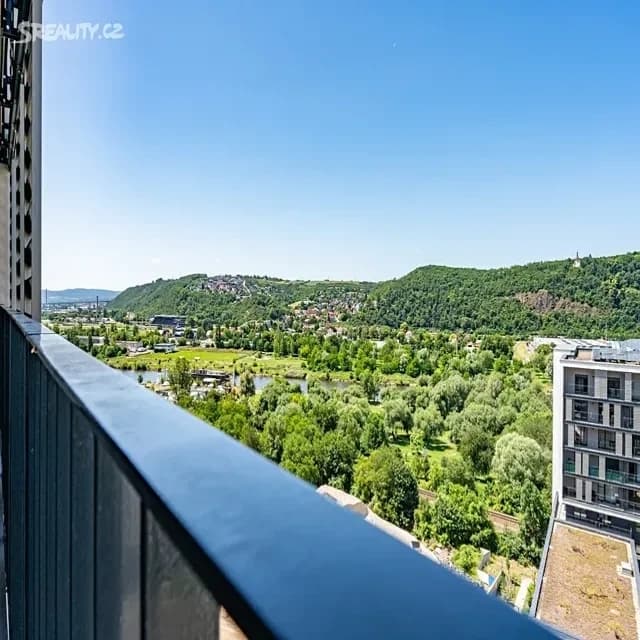 1 bedroom with open-plan kitchen flat to rent, 73 m², Mezi Vodami, Prague, Prague 1 bedroom with open-plan kitchen flat to rent, 73 m², Mezi Vodami, Prague, Prague